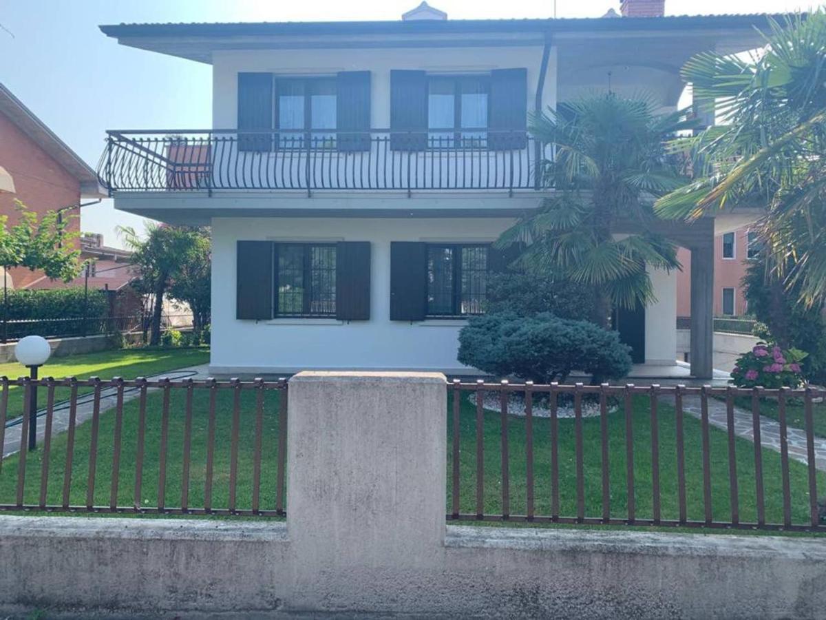 Il Portico 9 *